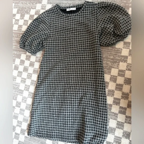 Pull & Bear Checkered Dress - Picture 1 of 3